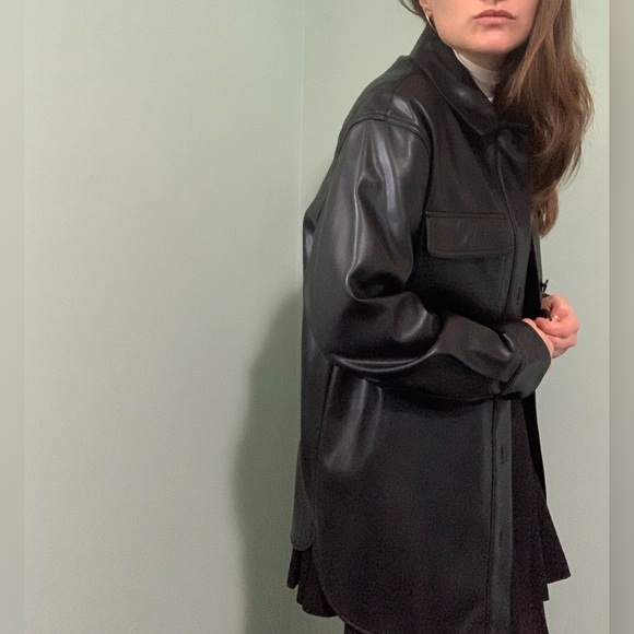 BANANA REPUBLIC faux leather shirt jacket - Picture 10 of 14